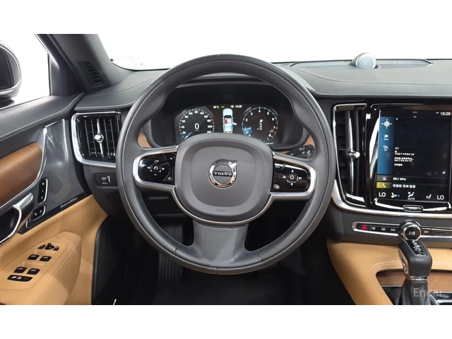 Volvo S90 LONG* T5* Inscription(най-луксозно ниво)360* HUD - автомобили, коли, обяви за нови и употребявани 16