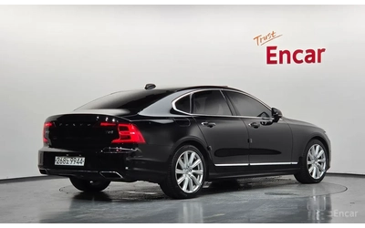 volvo-s90 - 1