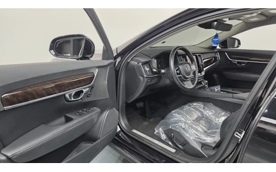 Volvo S90 2.0 T5 Momentum - автомобили, коли, обяви за нови и употребявани 8