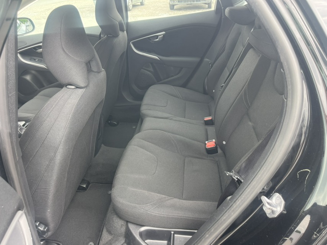 Volvo V40 1.6 NAVI - автомобили, коли, обяви за нови и употребявани 9