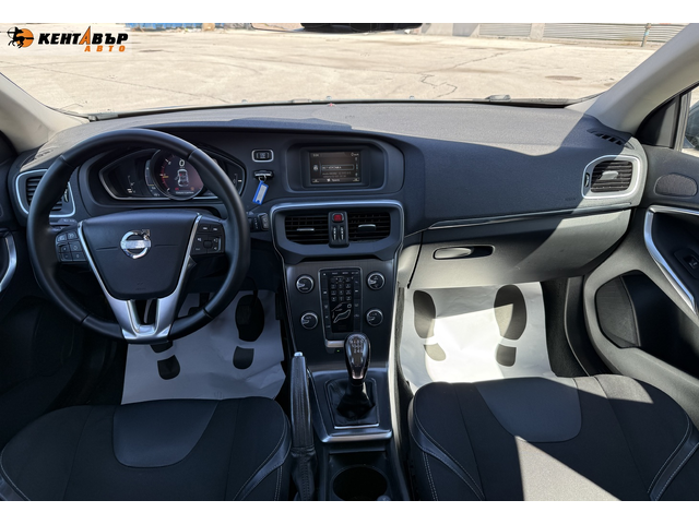 Volvo V40 1.6d 115к.с. - автомобили, коли, обяви за нови и употребявани 10