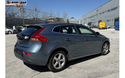 Volvo V40 1.6d 115к.с. - автомобили, коли, обяви за нови и употребявани 3