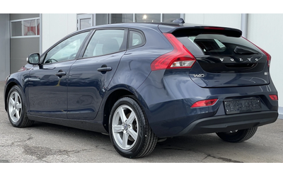 volvo-v40 - 2