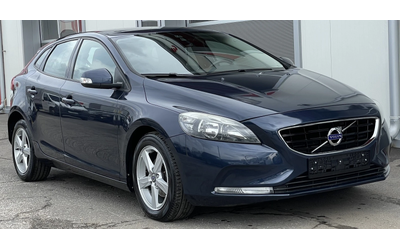 Volvo V40 Реален пробег - автомобили, коли, обяви за нови и употребявани 6