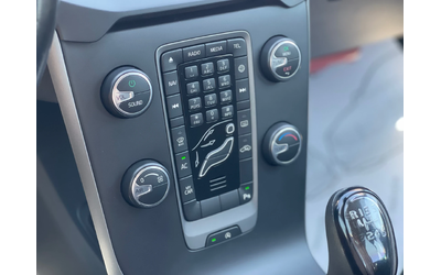 Volvo V40 D2* Камера* 6 Скорости - автомобили, коли, обяви за нови и употребявани 8