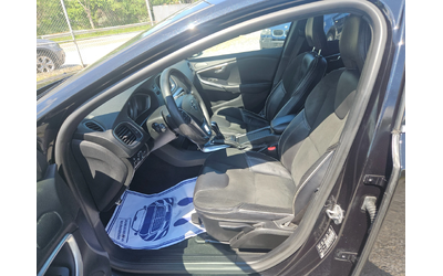 Volvo V40 2.0 D2 120 k.c. R design - автомобили, коли, обяви за нови и употребявани 13