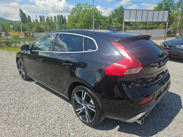 Volvo V40 2.0 D2 120 k.c. R design - автомобили, коли, обяви за нови и употребявани 5