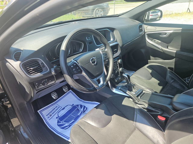 Volvo V40 2.0 D2 120 k.c. R design - автомобили, коли, обяви за нови и употребявани 7