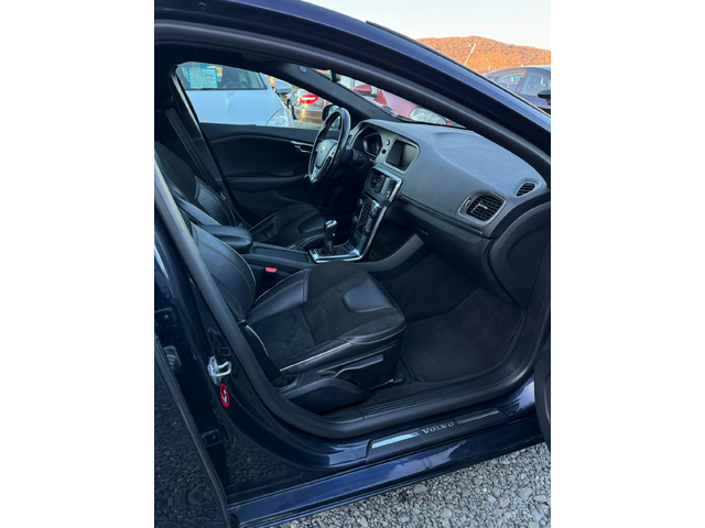Volvo V40 2.0 D2ㅤ ㅤ ㅤ ㅤ ㅤ - автомобили, коли, обяви за нови и употребявани 10