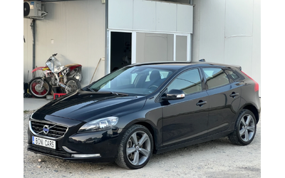 volvo-v40 - 0