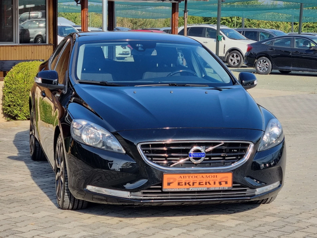 Volvo V40 1.6дизел 114к.с. - автомобили, коли, обяви за нови и употребявани 3