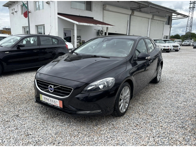 Volvo V40 1.6 D2* 114к.с.* Камера* Euro 5b* Лизин - автомобили, коли, обяви за нови и употребявани 1