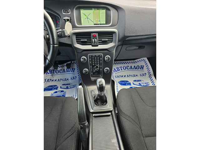 Volvo V40 2.0D2-FACE-ЕВРО 6В-НАВИГАЦИЯ-6 СКОРОСТИ - автомобили, коли, обяви за нови и употребявани 10