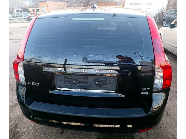 Volvo V40 1.6D4/platinum - автомобили, коли, обяви за нови и употребявани 6