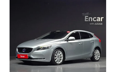 volvo-v40 - 0
