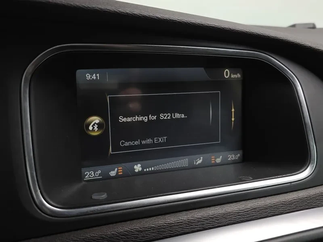 Volvo V40 1.6D - автомобили, коли, обяви за нови и употребявани 15