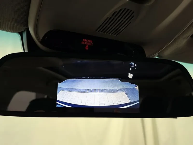 Volvo V40 1.6D - автомобили, коли, обяви за нови и употребявани 16