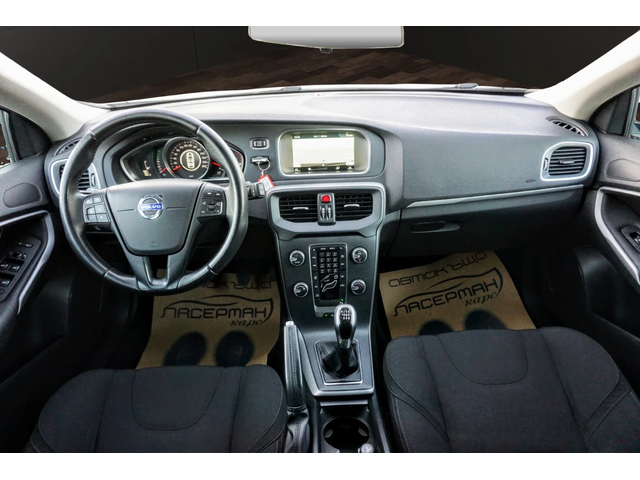 Volvo V40 1.6 D2 KINETIC - автомобили, коли, обяви за нови и употребявани 11