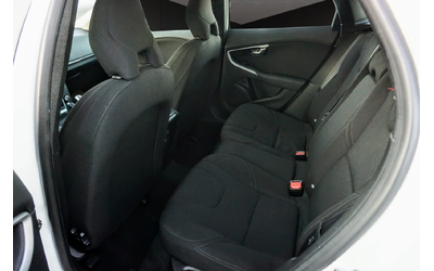 Volvo V40 1.6 D2 KINETIC - автомобили, коли, обяви за нови и употребявани 13