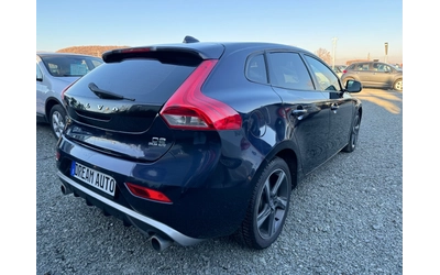 volvo-v40 - 2