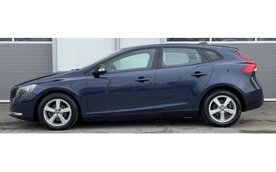 volvo-v40 - 1