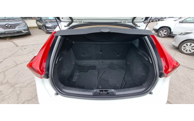 Volvo V40 Cross Country 1.6 D 114k.c UNIKAT ITALIA EURO 5B - автомобили, коли, обяви за нови и употребявани 14