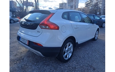 volvo-v40-cross-country - 4