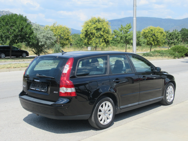Volvo V50 2.0D 136ps 6ск - автомобили, коли, обяви за нови и употребявани 4