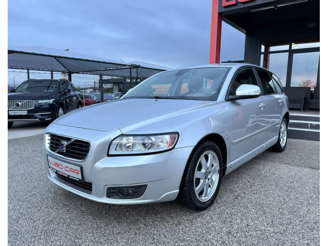 Volvo V50 2.0D-АВТОМАТИК - автомобили, коли, обяви за нови и употребявани 1