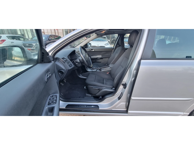 Volvo V50 1.6D 114k.c UNIKAT ITALIA EURO 5 - автомобили, коли, обяви за нови и употребявани 6