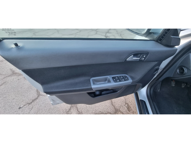 Volvo V50 1.6D 114k.c UNIKAT ITALIA EURO 5 - автомобили, коли, обяви за нови и употребявани 8