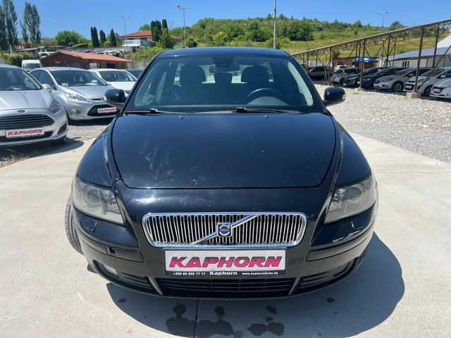 Volvo V50 2.0d - автомобили, коли, обяви за нови и употребявани 1