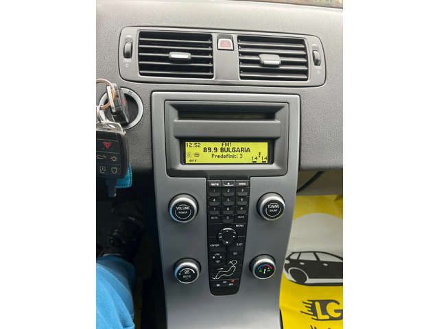 Volvo V50 1.6d - автомобили, коли, обяви за нови и употребявани 11