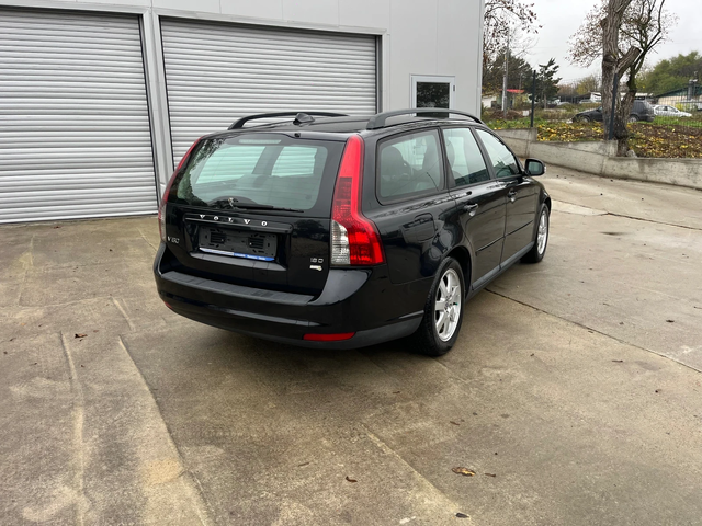 Volvo V50 1.6d - автомобили, коли, обяви за нови и употребявани 7