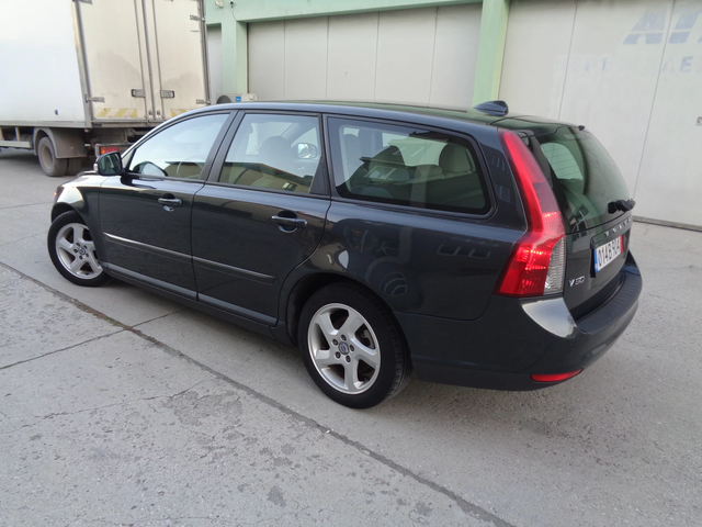 Volvo V50 1.6HDI-ЛИЗИНГ - автомобили, коли, обяви за нови и употребявани 2