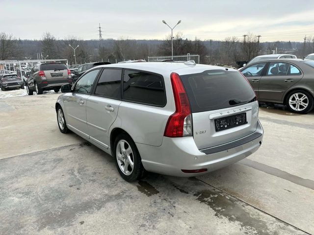 Volvo V50 1.6d 114k.c * D2* UNIKAT* - автомобили, коли, обяви за нови и употребявани 3