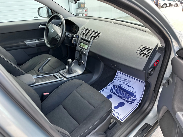 Volvo V50 1.6d D2-114k.c* UNIKAT* - автомобили, коли, обяви за нови и употребявани 15