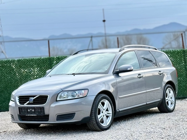 Volvo V50 2.0HDi 136hp//FACELIFT - автомобили, коли, обяви за нови и употребявани 2