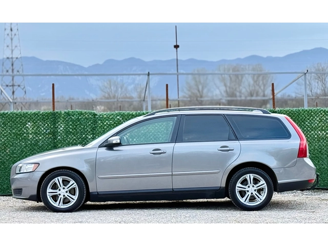 Volvo V50 2.0HDi 136hp//FACELIFT - автомобили, коли, обяви за нови и употребявани 3