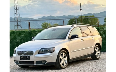 volvo-v50 - 2
