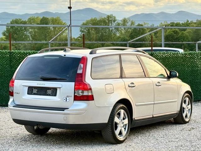 Volvo V50 2.0HDi FACELIFT - автомобили, коли, обяви за нови и употребявани 6