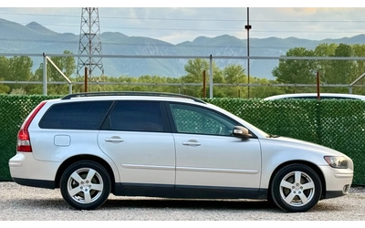 Volvo V50 2.0HDi FACELIFT - автомобили, коли, обяви за нови и употребявани 7