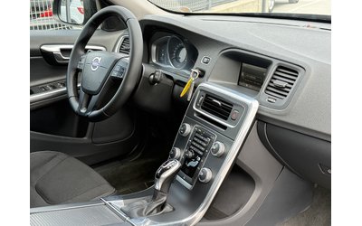 Volvo V60 1.6D* 2016г.* АВТОМАТИК* 171.000КМ* НОВА* СЕРВИЗНА - автомобили, коли, обяви за нови и употребявани 8