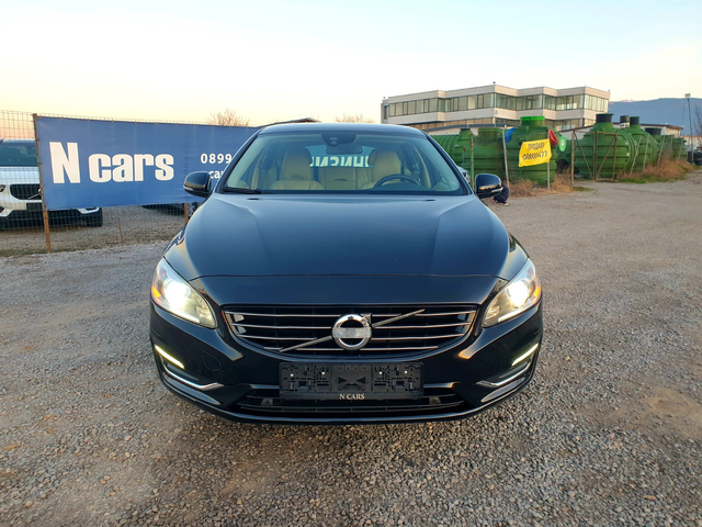 Volvo V60 PLUG-IN HYBRID * D6 AWD - автомобили, коли, обяви за нови и употребявани 1