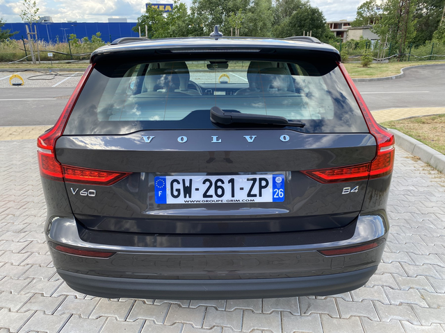 Volvo V60 2.0 B4 (197 кс) Mild Hybrid DCT - автомобили, коли, обяви за нови и употребявани 5