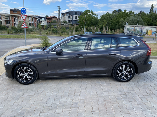 Volvo V60 2.0 B4 (197 кс) Mild Hybrid DCT - автомобили, коли, обяви за нови и употребявани 7