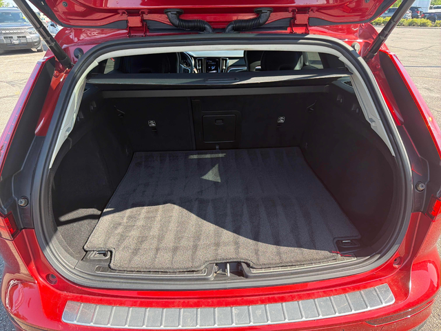 Volvo V60 2.0L 4cyl AWD - автомобили, коли, обяви за нови и употребявани 14