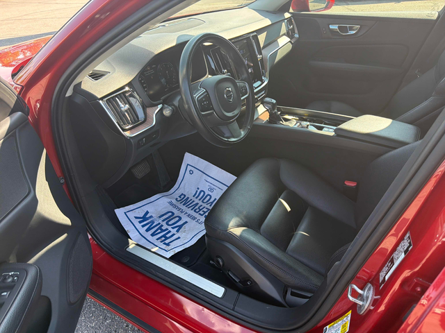 Volvo V60 2.0L 4cyl AWD - автомобили, коли, обяви за нови и употребявани 5