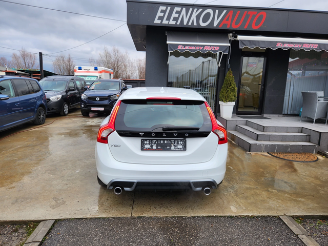 Volvo V60 R-design D4-1.6T-180к.с EURO 5-АВТОМАТИК-ШВЕЙЦАРИЯ - автомобили, коли, обяви за нови и употребявани 6