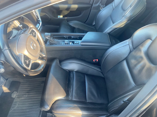 Volvo V60 2.0 D4 4X4 200kc. - автомобили, коли, обяви за нови и употребявани 15